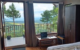 Hills Abode Homestay Shillong